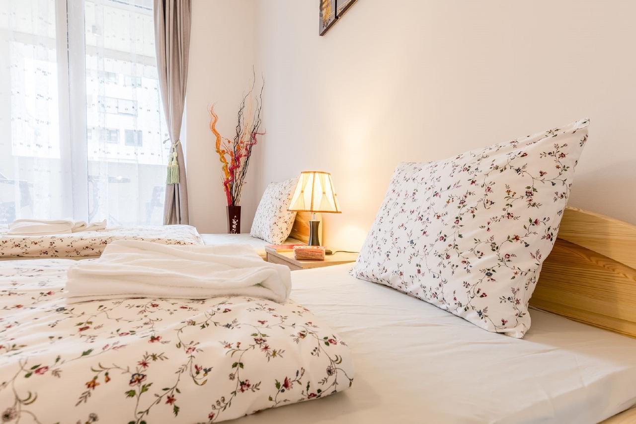Corvin Holiday Apartments Hotel Budapeşte Dış mekan fotoğraf