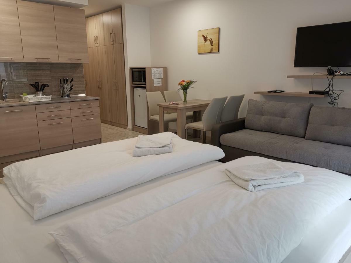 Corvin Holiday Apartments Hotel Budapeşte Dış mekan fotoğraf