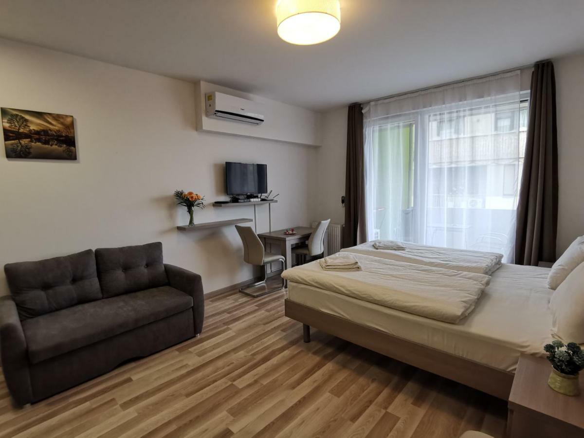 Corvin Holiday Apartments Hotel Budapeşte Dış mekan fotoğraf