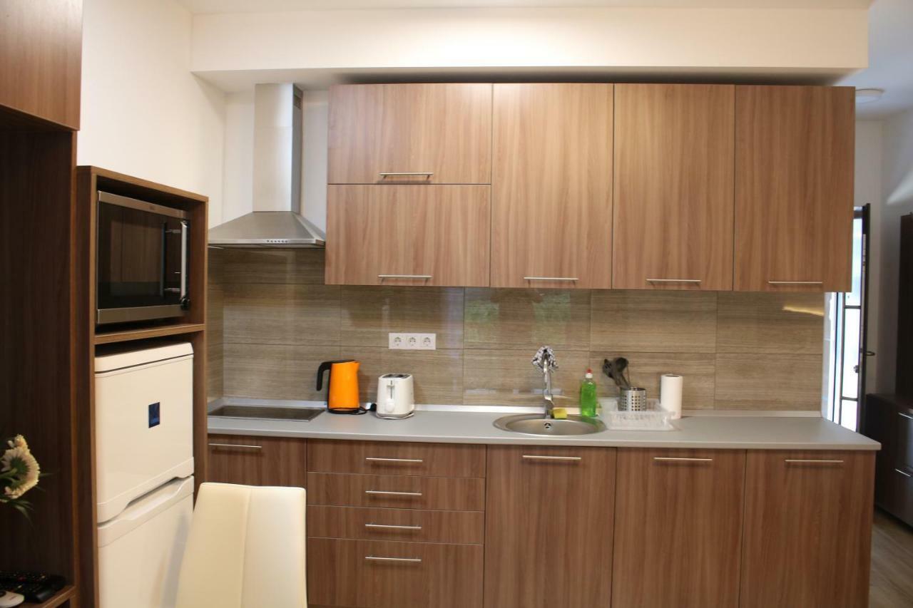 Corvin Holiday Apartments Hotel Budapeşte Dış mekan fotoğraf