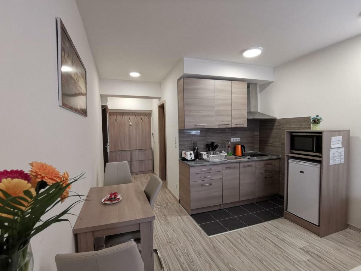 Corvin Holiday Apartments Hotel Budapeşte Dış mekan fotoğraf